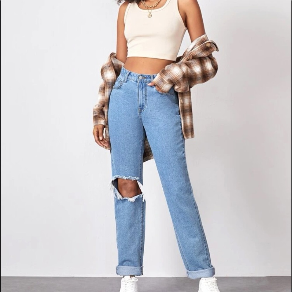 Ripped mom jeans size 6 size 38 size M